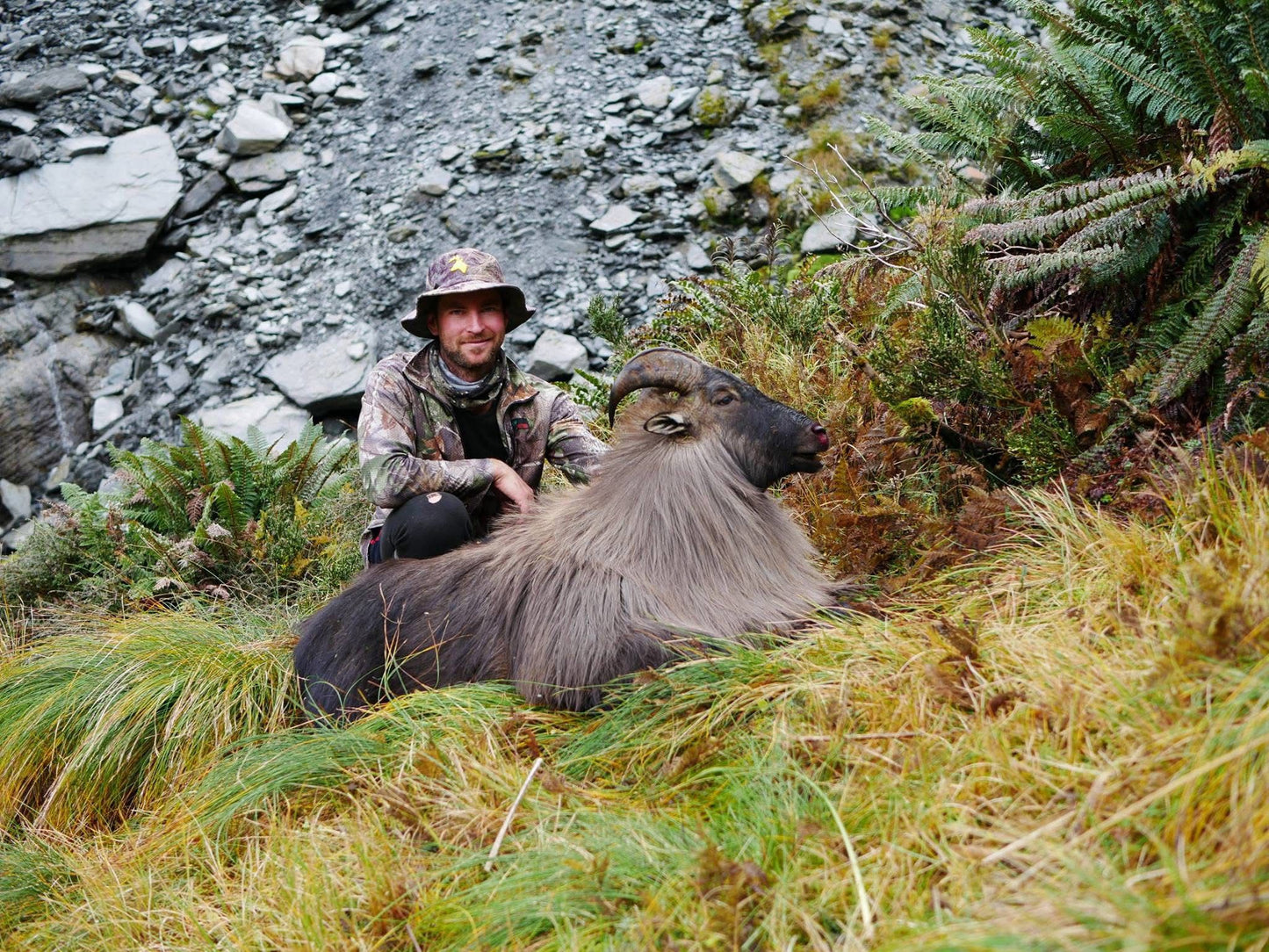 3 Day Tahr Hunt Hunter and Partner